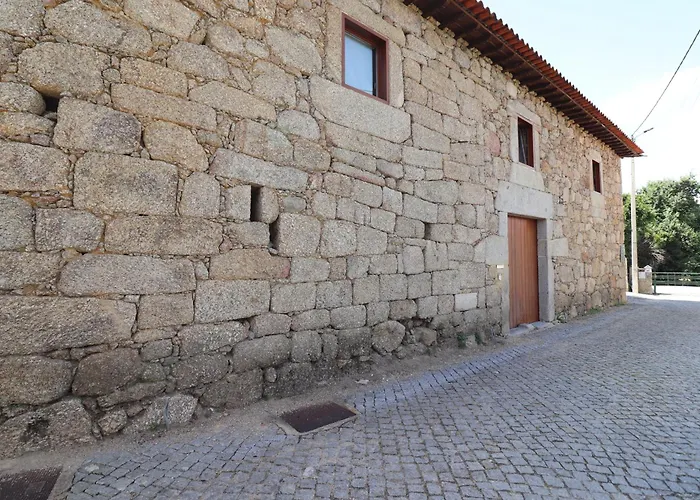 Hotel Rural Alves - Braga - Casa Alves De Torneiros